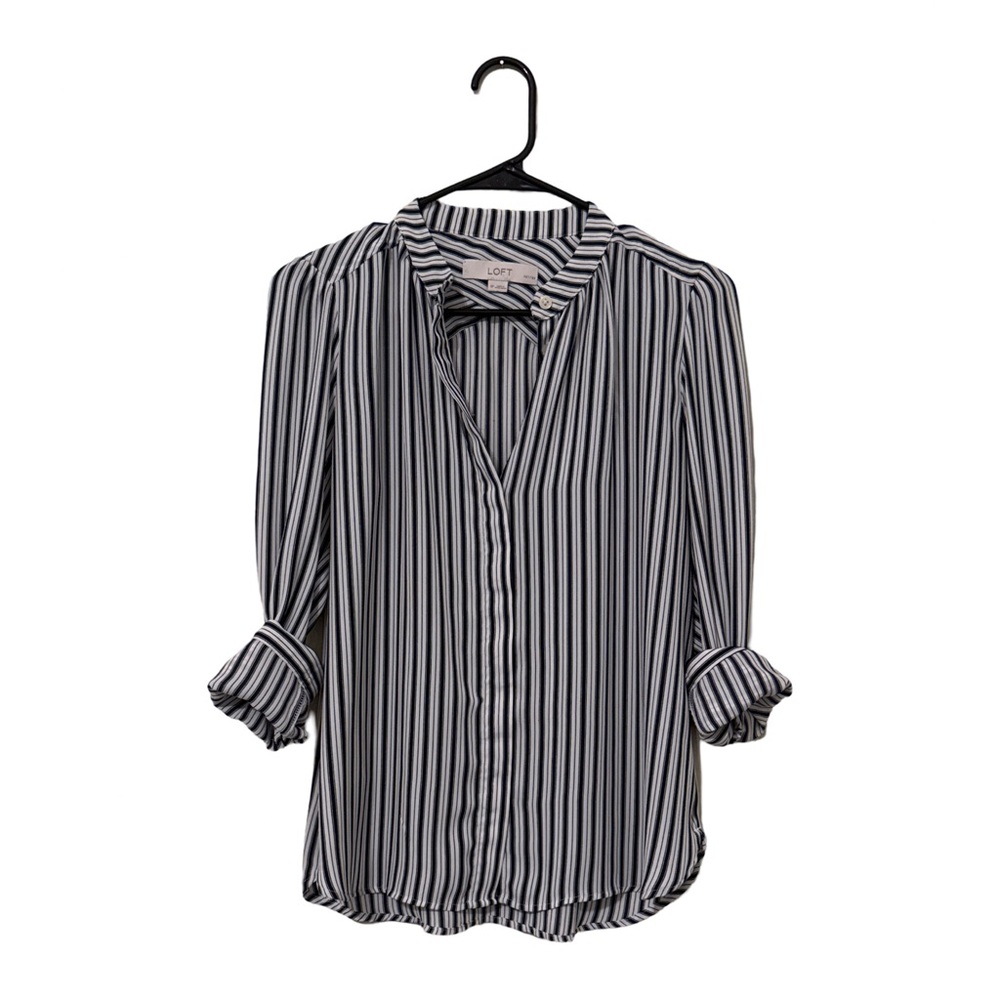 Loft striped top
Size small petite sp
